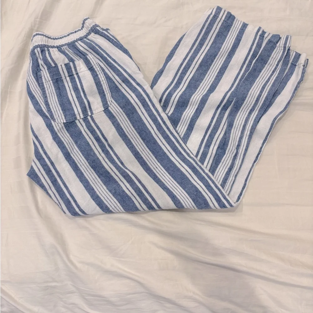Old Navy linen Striped Blue and White Pants - Picture 2 of 10